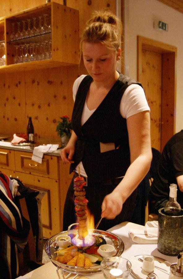 Hotel Grischuna Filisur Extérieur photo