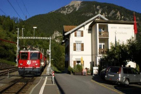Hotel Grischuna Filisur Extérieur photo